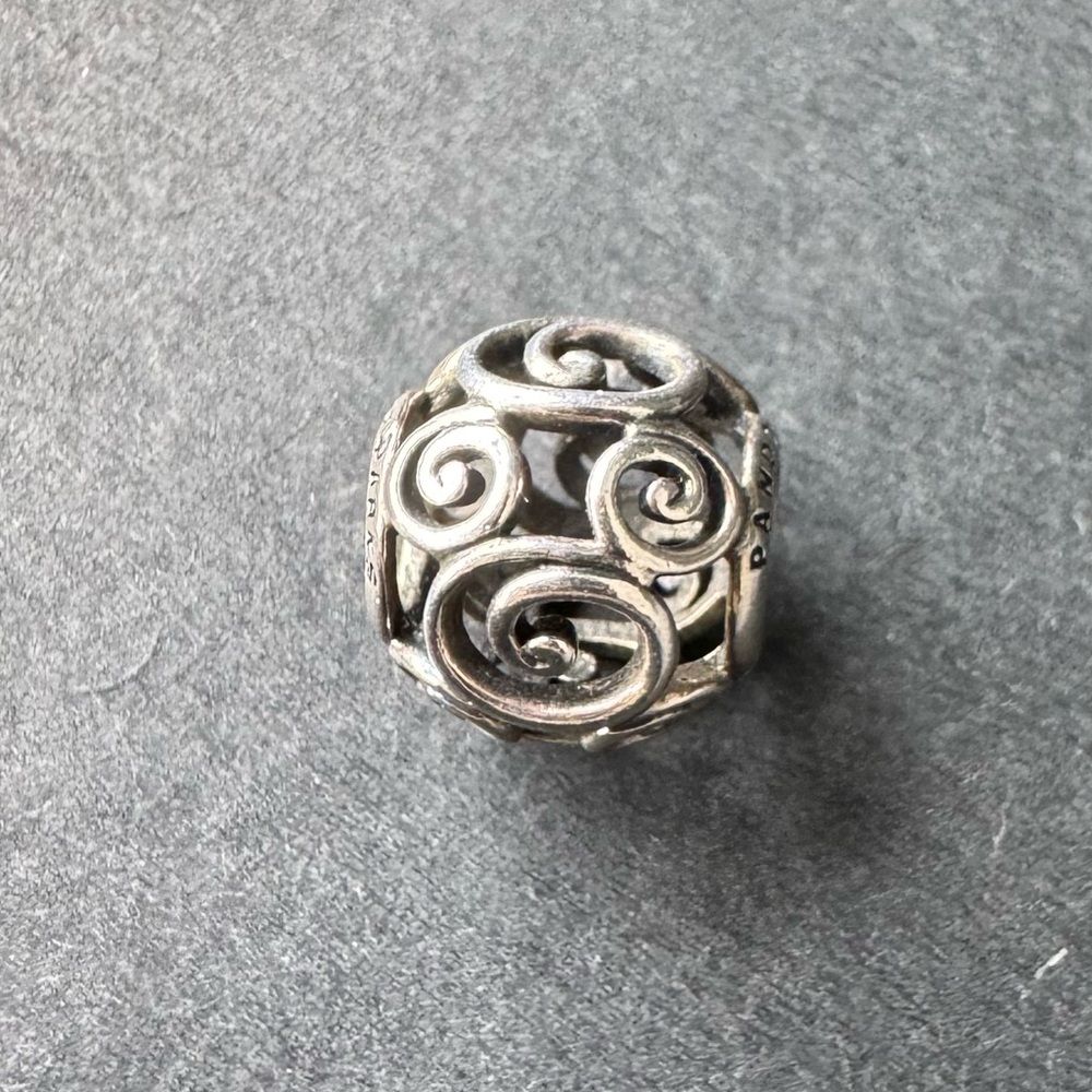 Pandora Disney Park Exclusive Mickey Swirls Charm